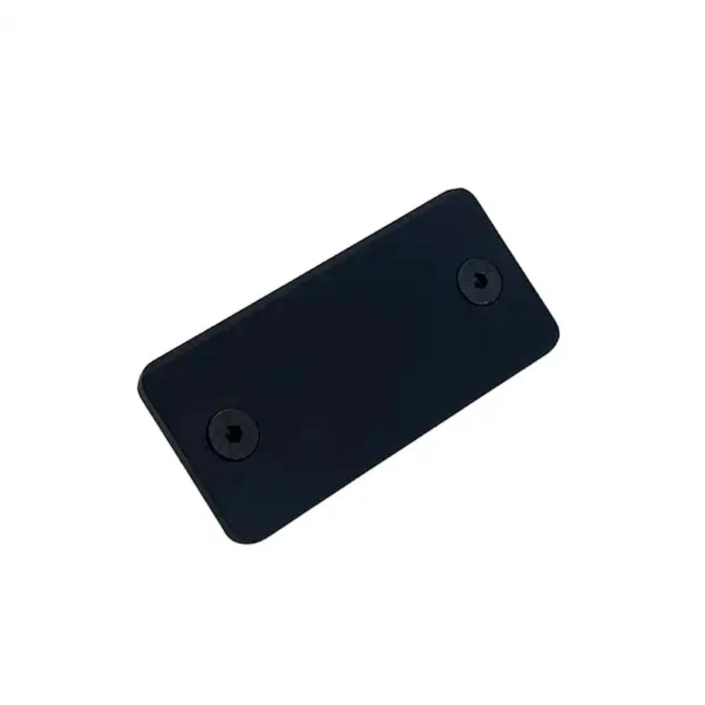 amend2-m-lok-arca-adapter-primary-2 Amend2 M-LOK to ARCA Adapter 3-inch Black, angled top view with two screws