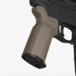 Magpul Industries MAGPUL MOE K2+ GRIP AR15/M4 FDE - alternate view 2