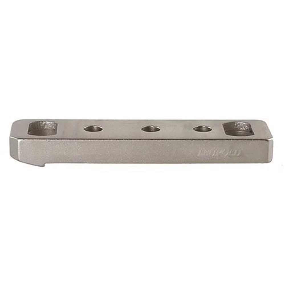leupold-dual-dovetail-base-smith-wesson-revolver-primary-1 Leupold Dual Dovetail Base S&W Modern Revolvers, silver top view with mounting holes
