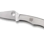 SPYDERCO BUG STNLS PLAIN 1.27, right side view open with silver blade, round hole and metal handle
