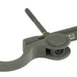 GG&G ACCUCAM MNT FOR EOTECH XPS, dark angled view with curved lever and pivot hardware