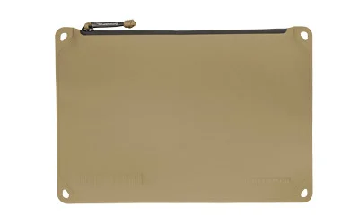 primary-17689 MAGPUL DAKA POUCH LRG FDE, flat dark earth pouch in front view with black zipper