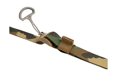 Edgar Sherman Design ESD Sling M81 Woodland, close-up of camo strap, metal hook and keeper