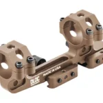 DLOC PREC 30MM CTLVR MNT 1.53-inch TAN, angled side view with two rings and clamp screws