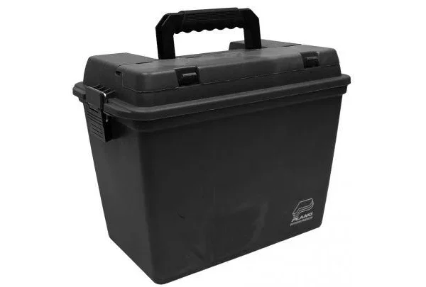 Plano Deep Field Case, black angled front view with hinged lid, top handle and front latches