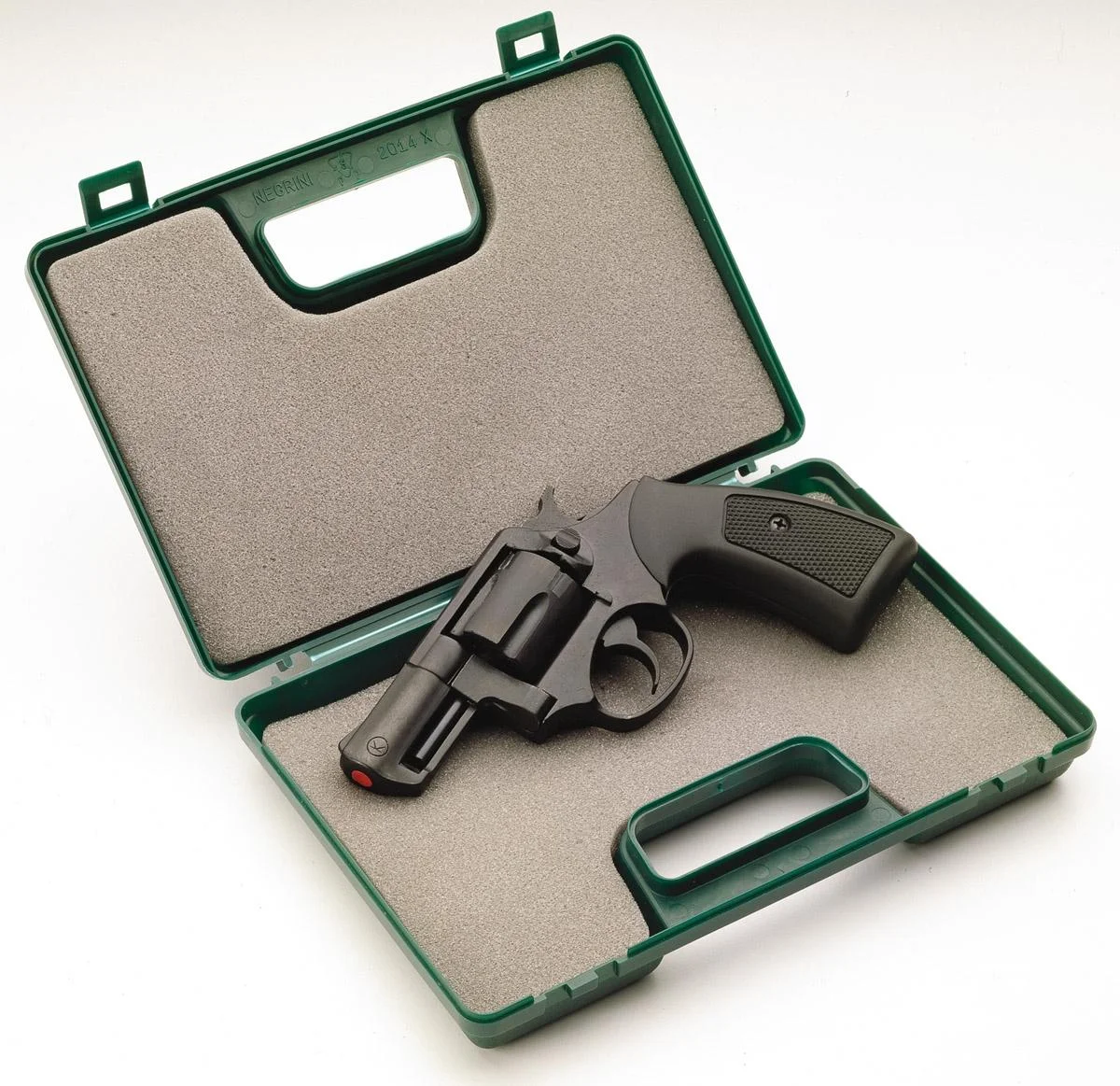 primary-25574 Traditions Competitive Starter Gun, black revolver-style starter gun in open green hard case