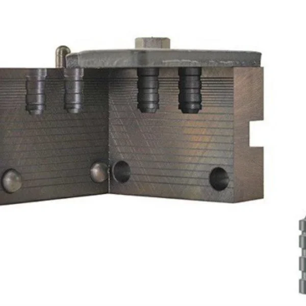 RCBS Wadcutter Pistol Bullet Mould, open double-cavity metal mould with cast bullet