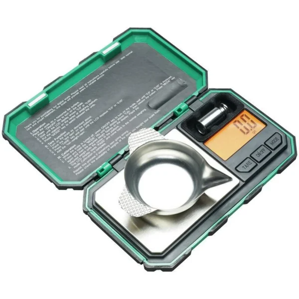 RCBS 1500 Grain Digital Pocket Scale, open green case with display, buttons, tray and weight