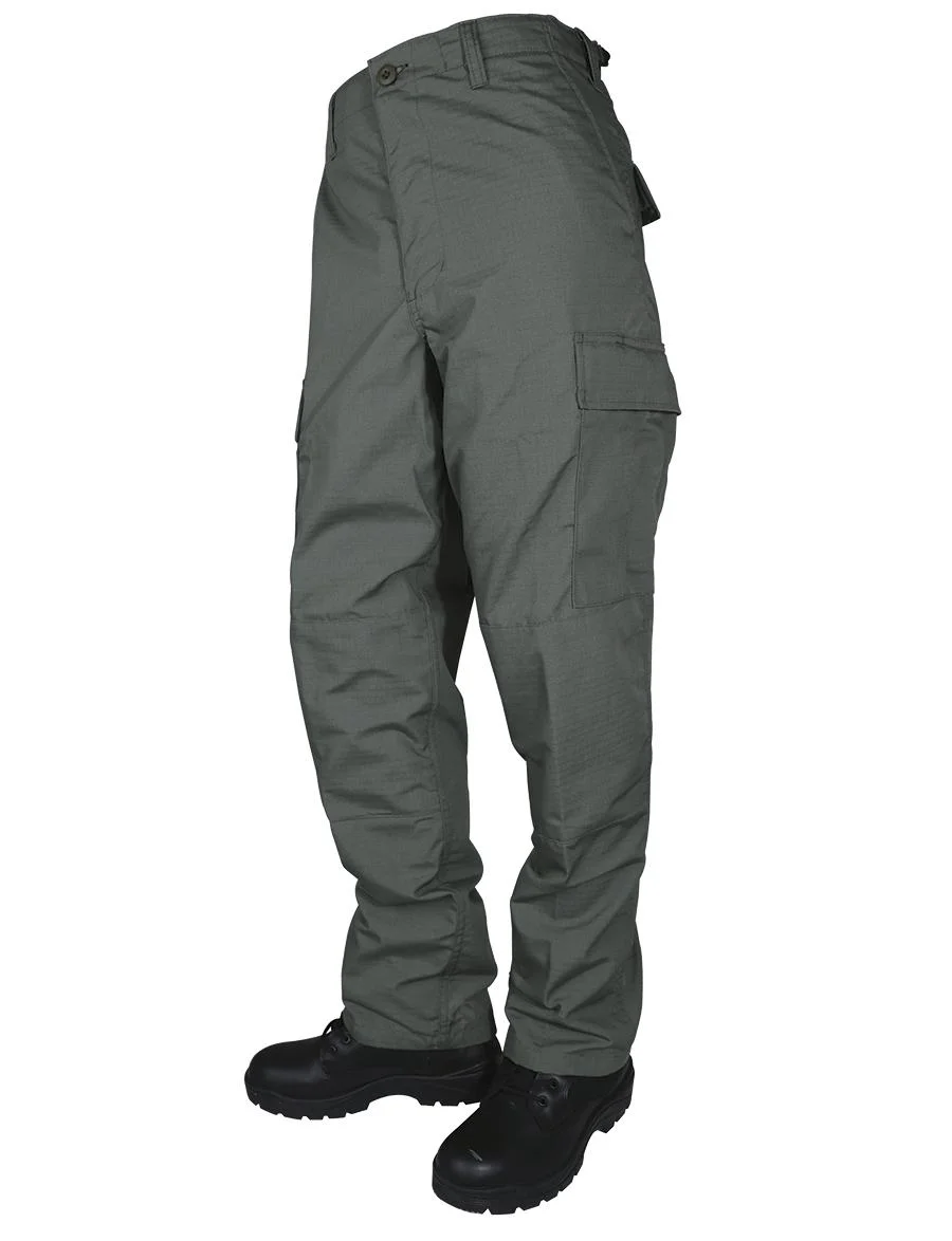primary-36647 Tru-Spec BDU Basic Pants, olive drab pants shown from the rear with cargo pockets