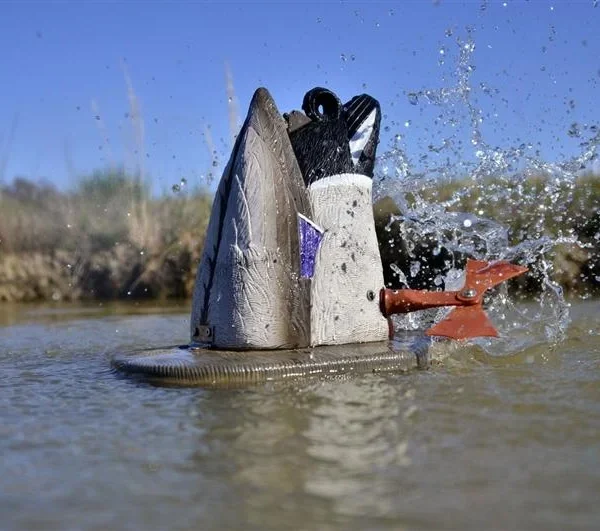 Higdon Outdoors XS Crazy Kicker Mallard Drake Motion Decoy 12V With Timer