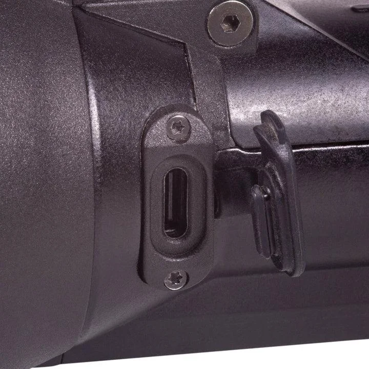 primary-51306 Sellmark Pulsar Talion XQ35 Pro thermal weapon sight, close-up side view of port and tethered cover
